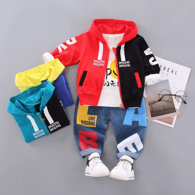 Boys' Color Block Letter Three-Piece Spring and Autumn Outfit - Casual Western Style Children's Clothing